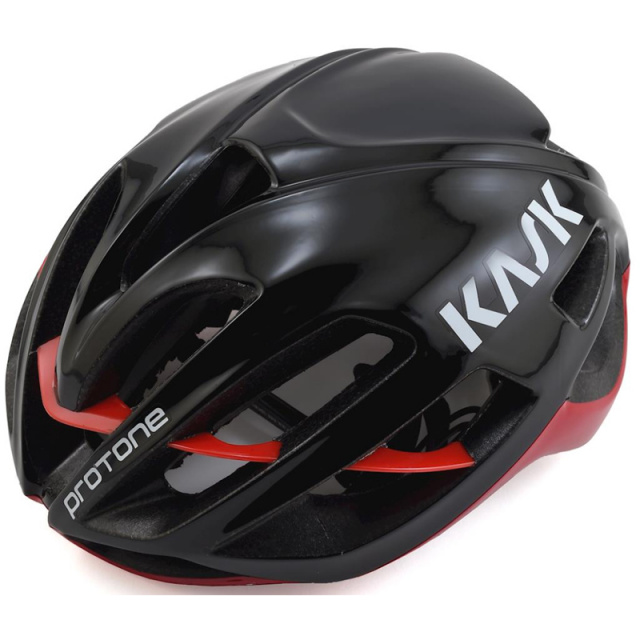 Kask-Protone-(black-red)_1