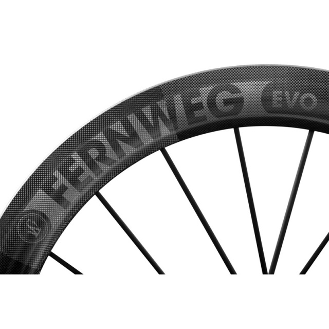 Lightweight-Fernweg-Evo-63мм-Schwarz-Edition_1