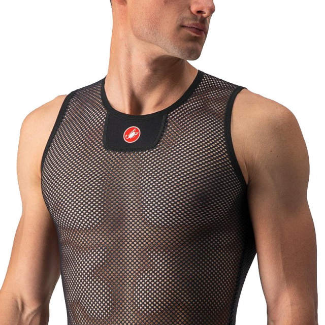 castelli-core-mesh-3-sleeveless-undershirt-black-010-2-1491644