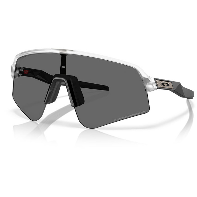 Oakley_SUTRO_LITE_SWEEP_matte_clearphotochromic_2