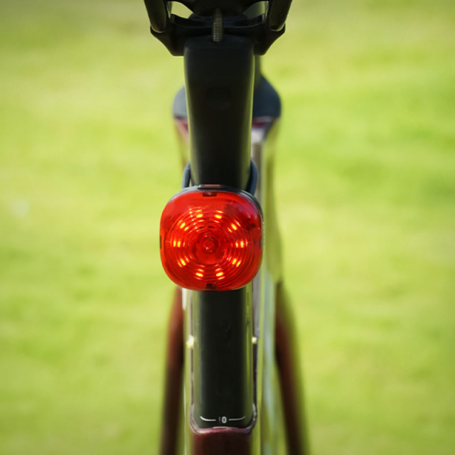 iGPSPORT-TL30-Smart-Bike-TailLight3