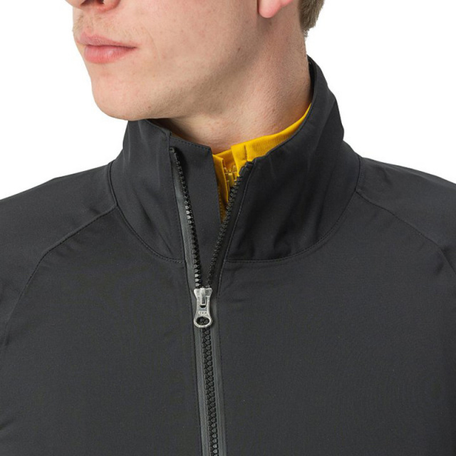 castelli-gavia-lite-jacket-black-010-7-1498801