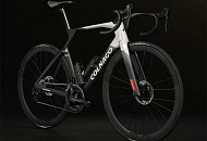 Colnago Y1Rs - одно из самых заметных событий в мире велоспорта 2025 года